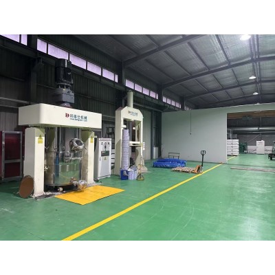 600L行星式液體硅膠真空攪拌機(jī)